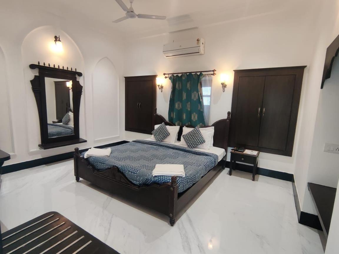 The Fateh Hotel By Le Pension Stays Udaipur Exterior photo