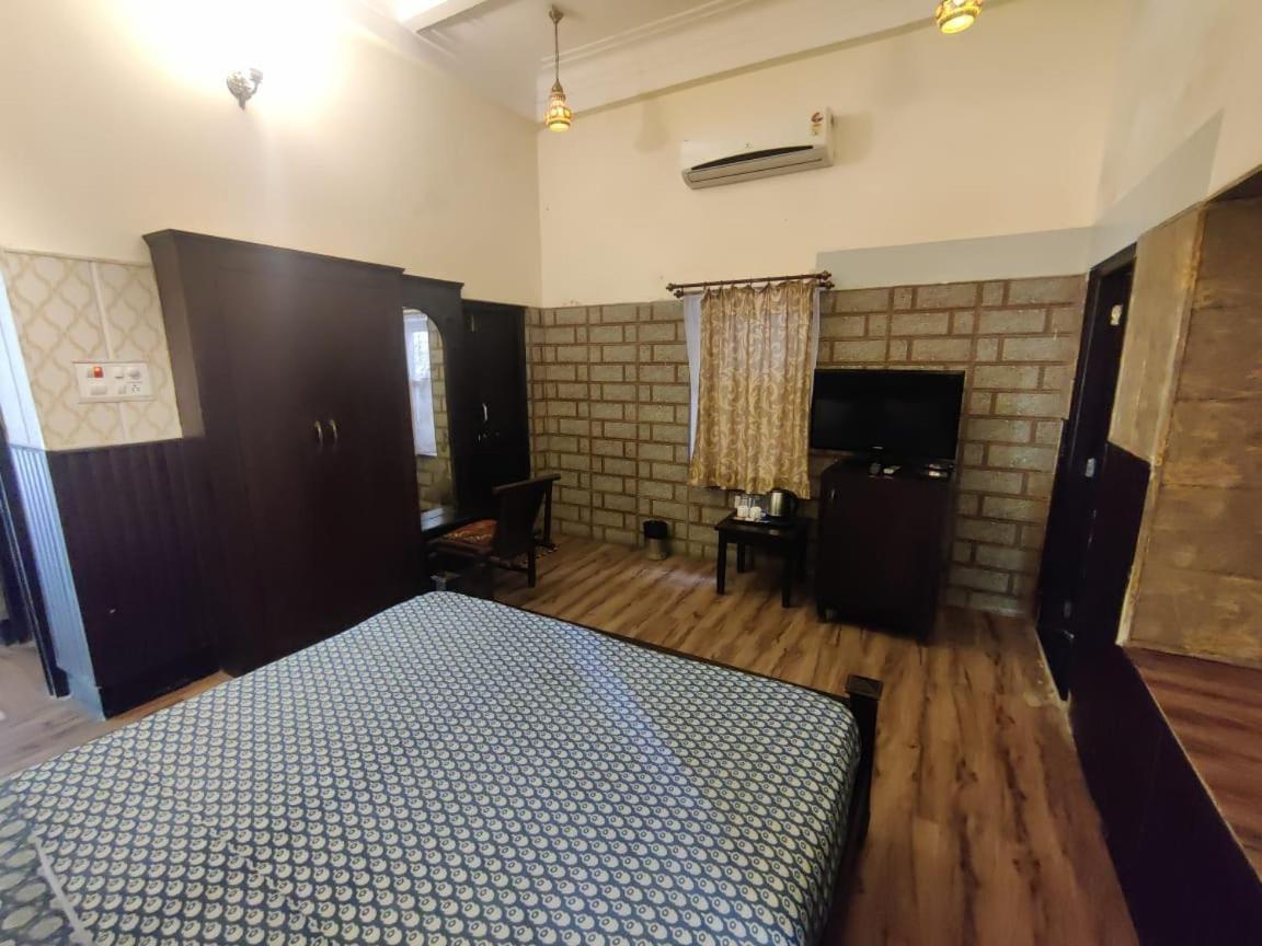 The Fateh Hotel By Le Pension Stays Udaipur Exterior photo